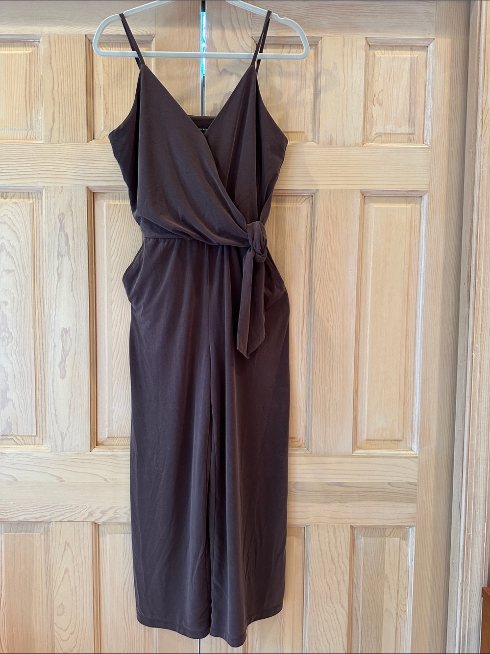 Very comfortable brown Banana Republic sleeveless jumpsuit. Size Small.